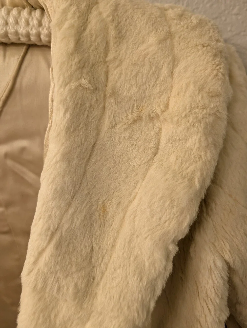 Gorgeous Vintage Rabbit Fur Cropped Jacket Cream Off White Size XSmall/Small